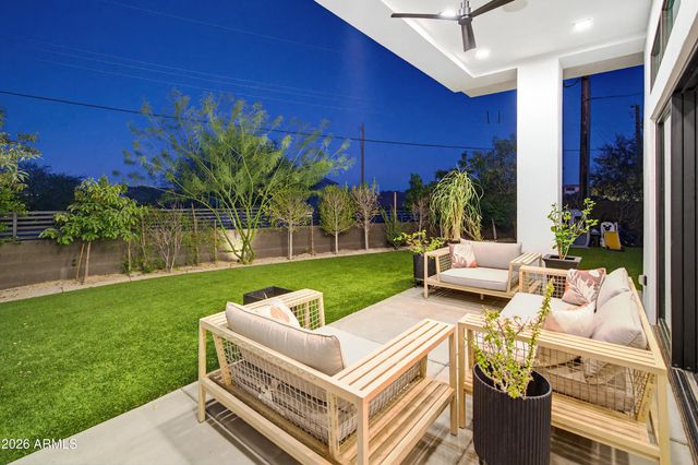 3350 E HIGHLINE CANAL Road, Phoenix, AZ 85042