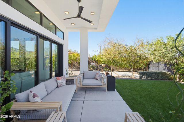 3350 E HIGHLINE CANAL Road, Phoenix, AZ 85042