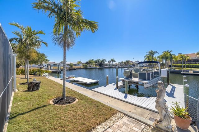 3608 FLORAMAR TERRACE, New Port Richey, FL 34652