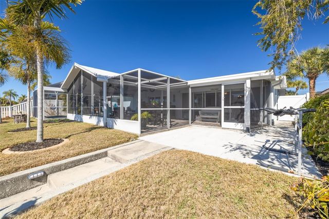 3608 FLORAMAR TERRACE, New Port Richey, FL 34652