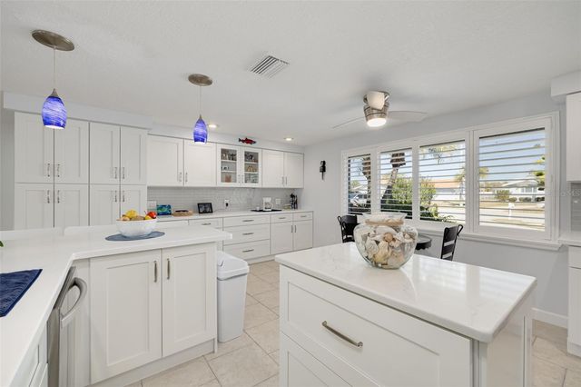 3608 FLORAMAR TERRACE, New Port Richey, FL 34652