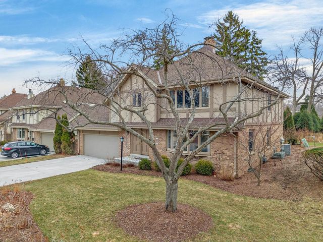 3111 E Hampshire STREET, Milwaukee, WI 53211