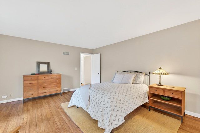 3111 E Hampshire STREET, Milwaukee, WI 53211