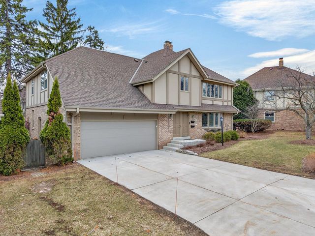 3111 E Hampshire STREET, Milwaukee, WI 53211