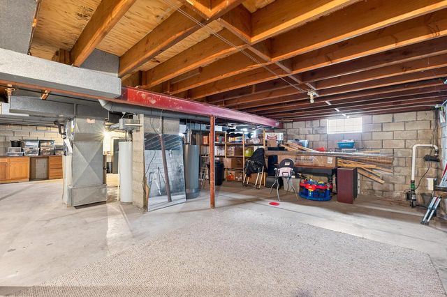 3111 E Hampshire STREET, Milwaukee, WI 53211