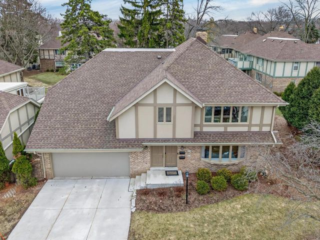 3111 E Hampshire STREET, Milwaukee, WI 53211