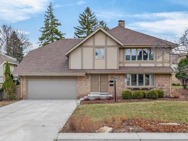 3111 E Hampshire STREET, Milwaukee, WI 53211