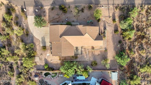 2564 N CHARLEBOIS Road, Apache Junction, AZ 85119