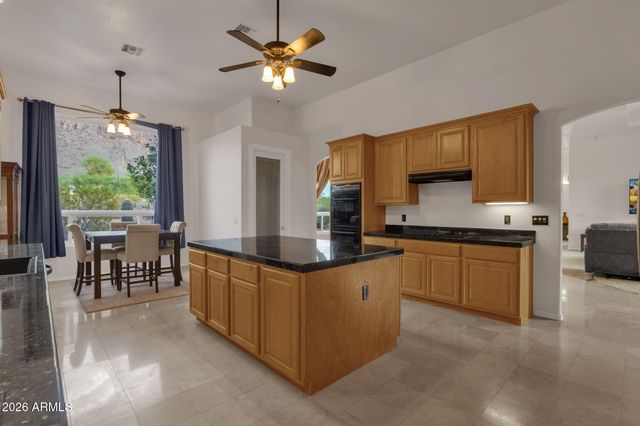 2564 N CHARLEBOIS Road, Apache Junction, AZ 85119