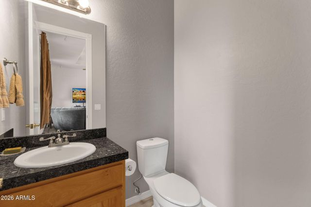 2564 N CHARLEBOIS Road, Apache Junction, AZ 85119