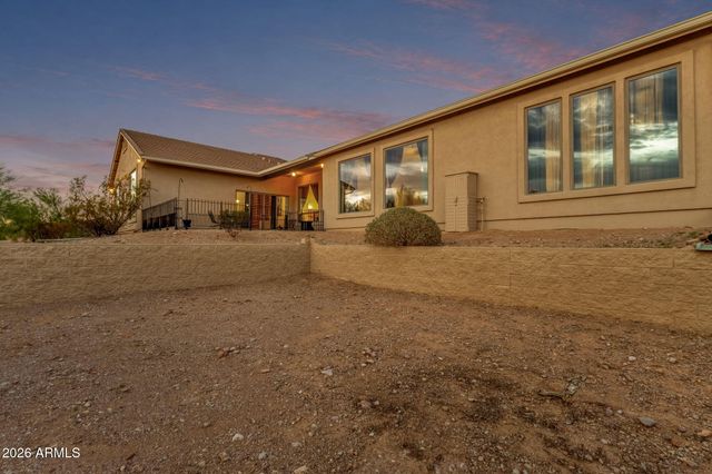 2564 N CHARLEBOIS Road, Apache Junction, AZ 85119
