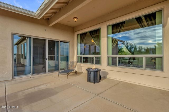 2564 N CHARLEBOIS Road, Apache Junction, AZ 85119