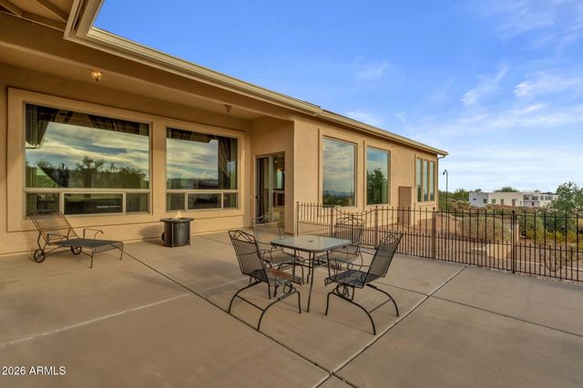 2564 N CHARLEBOIS Road, Apache Junction, AZ 85119