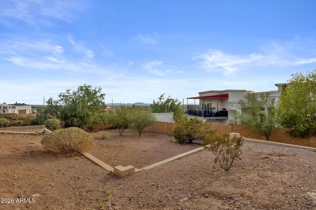 2564 N CHARLEBOIS Road, Apache Junction, AZ 85119