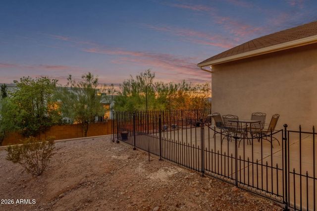 2564 N CHARLEBOIS Road, Apache Junction, AZ 85119