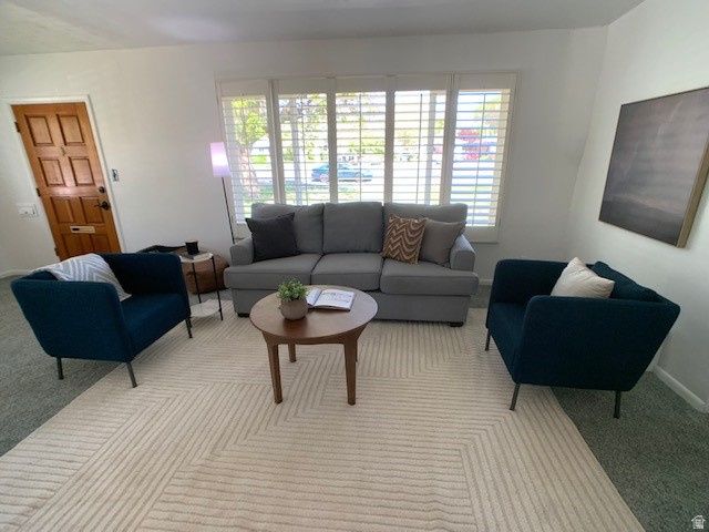 672 E REDONDO AVE, Salt Lake City, UT 84105