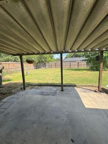2608 Cypress Circle, Bryan, TX 77803