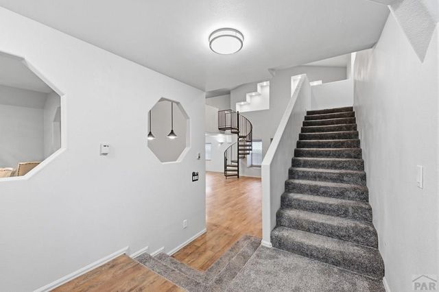 855 5th St, Penrose, CO 81240