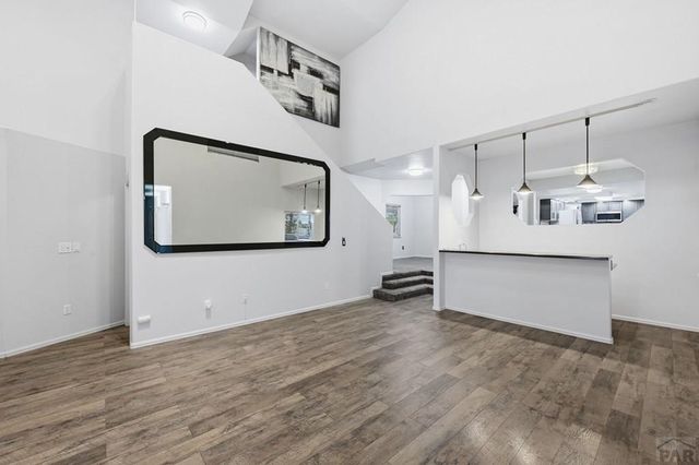 855 5th St, Penrose, CO 81240