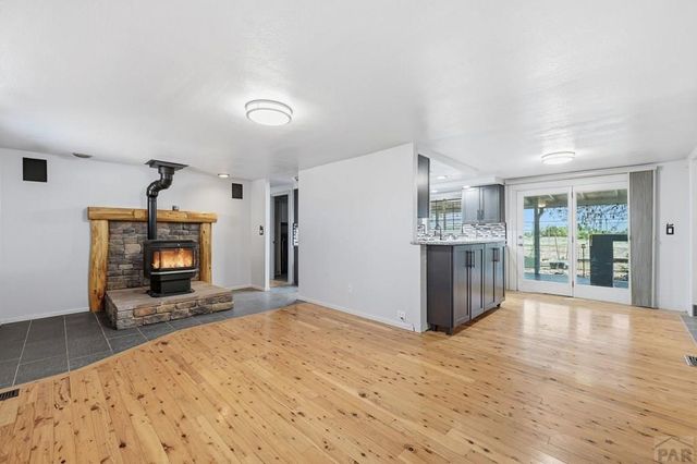 855 5th St, Penrose, CO 81240