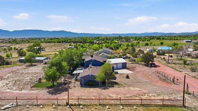 855 5th St, Penrose, CO 81240