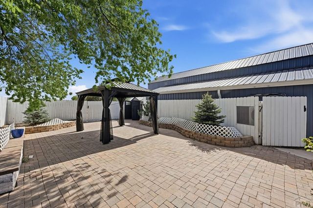 855 5th St, Penrose, CO 81240