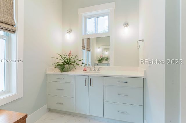 15 Summerton Dr, Bluffton, SC 29910