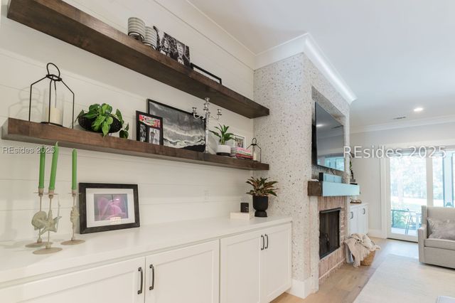 15 Summerton Dr, Bluffton, SC 29910