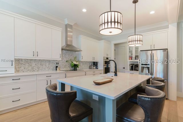 15 Summerton Dr, Bluffton, SC 29910