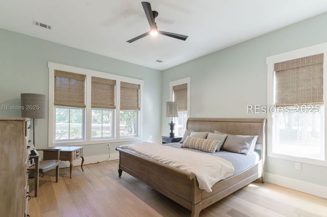 15 Summerton Dr, Bluffton, SC 29910