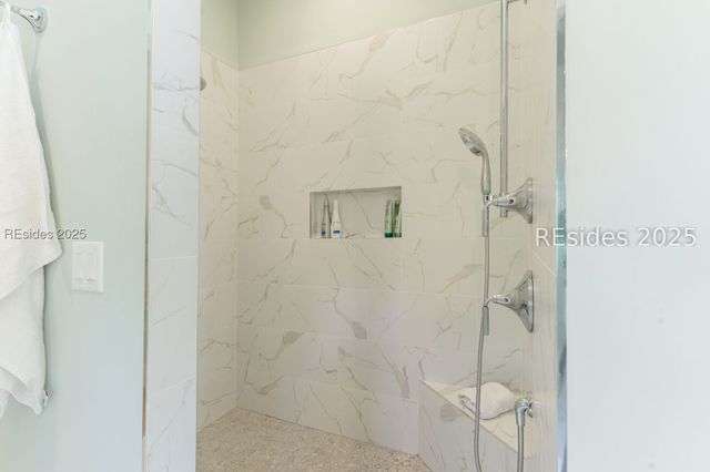 15 Summerton Dr, Bluffton, SC 29910