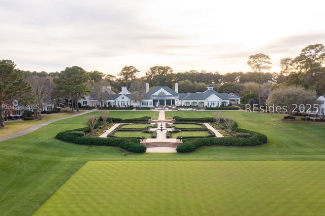 15 Summerton Dr, Bluffton, SC 29910