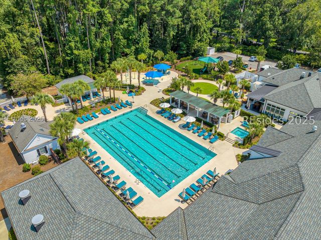 15 Summerton Dr, Bluffton, SC 29910