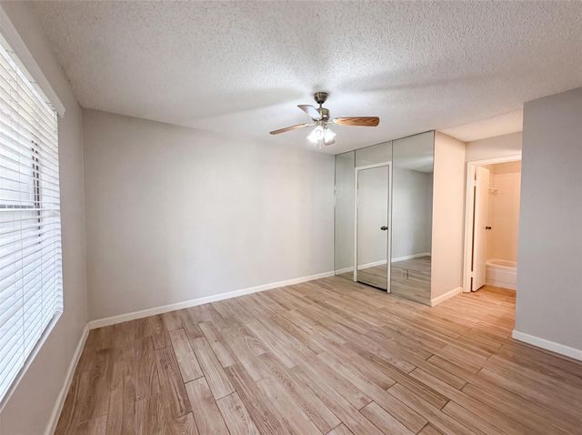 2750 Holly Hall Street 1409, Houston, TX 77054