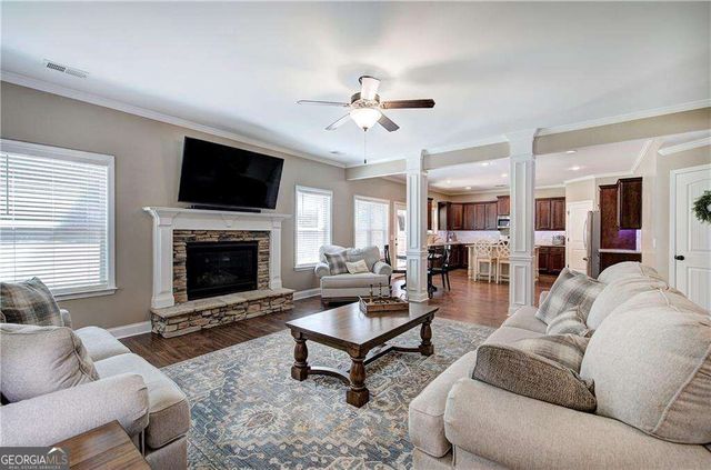 108 Sable Ridge Drive, Acworth, GA 30102