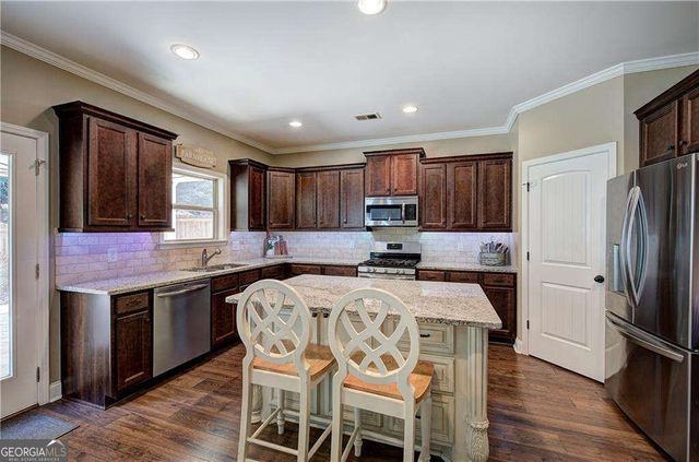 108 Sable Ridge Drive, Acworth, GA 30102