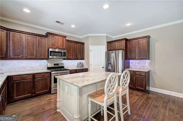 108 Sable Ridge Drive, Acworth, GA 30102