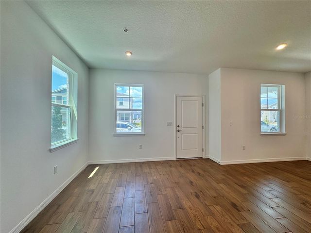 433 BELMOND DRIVE, Debary, FL 32713