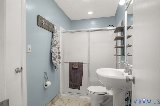 7237 Canal St, Lanexa, VA 23089