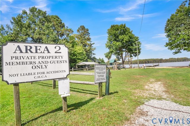 7237 Canal St, Lanexa, VA 23089