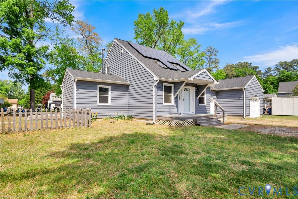 7237 Canal St, Lanexa, VA 23089