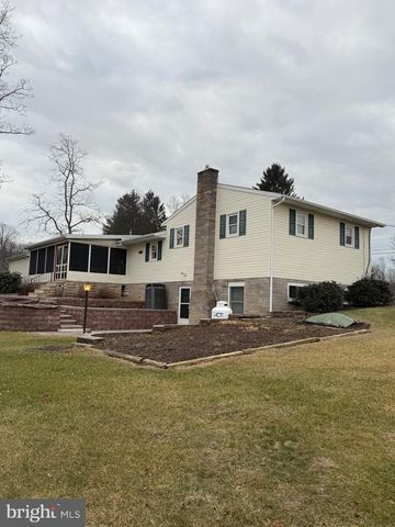 770 FOREST ROAD, Chambersburg, PA 17202