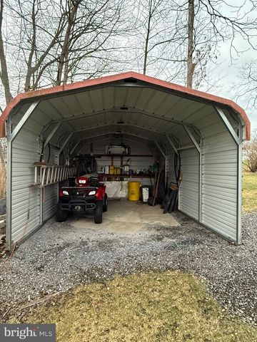 770 FOREST ROAD, Chambersburg, PA 17202