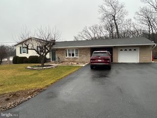 770 FOREST ROAD, Chambersburg, PA 17202