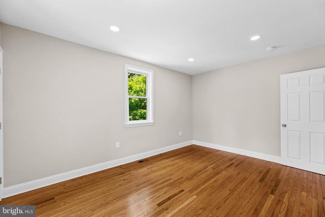 1023 E HAINES ST, Philadelphia, PA 19138