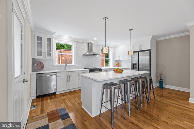 1023 E HAINES ST, Philadelphia, PA 19138