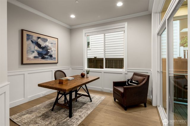 24480 NE 19th Place, Sammamish, WA 98074