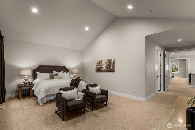 24480 NE 19th Place, Sammamish, WA 98074