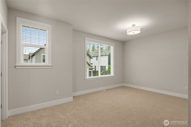 24480 NE 19th Place, Sammamish, WA 98074