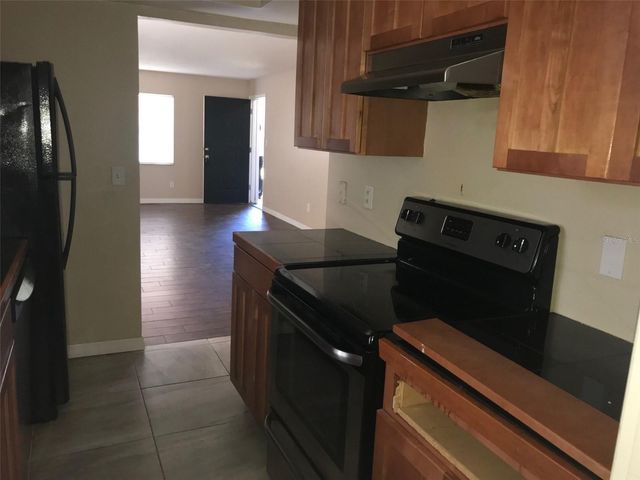 517 S HYER AVENUE 2, Orlando, FL 32801